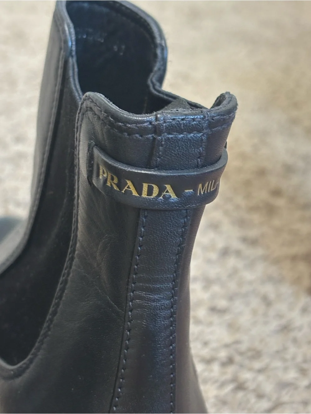 PRADA Chelsea ankle boots women’s 41 black leather high fashion chic - Picture 5 of 12